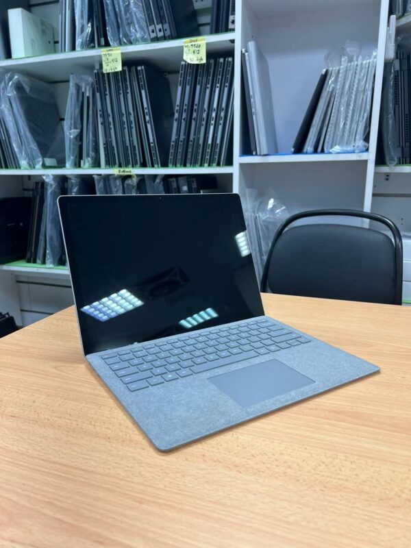 Microsoft Surface Laptop 4 (13.5″) Core i5, 11th Gen 8GB RAM 256GB SSD