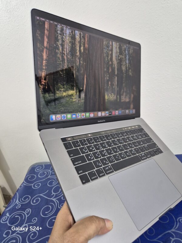 Apple MacBook Pro A2141 (16″, 2019) Core i7 16GB RAM 1TB SSD - Image 5