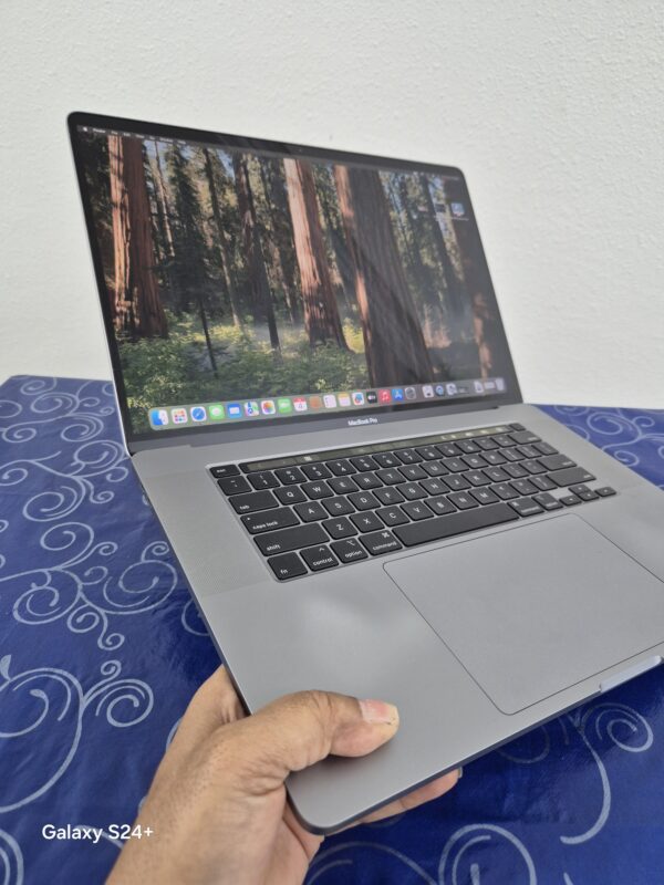 Apple MacBook Pro A2141 (16″) Intel Core i9 (8-Core, 2.4 GHz 64GB RAM 512GB SSD - Image 2