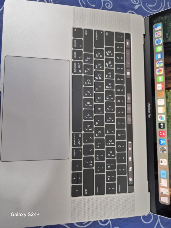 Apple MacBook Pro A1990 (15″, 2018) Core i9 Hexa‑Core, 2.9 GHz 16GB RAM 512GB SSD - Image 3