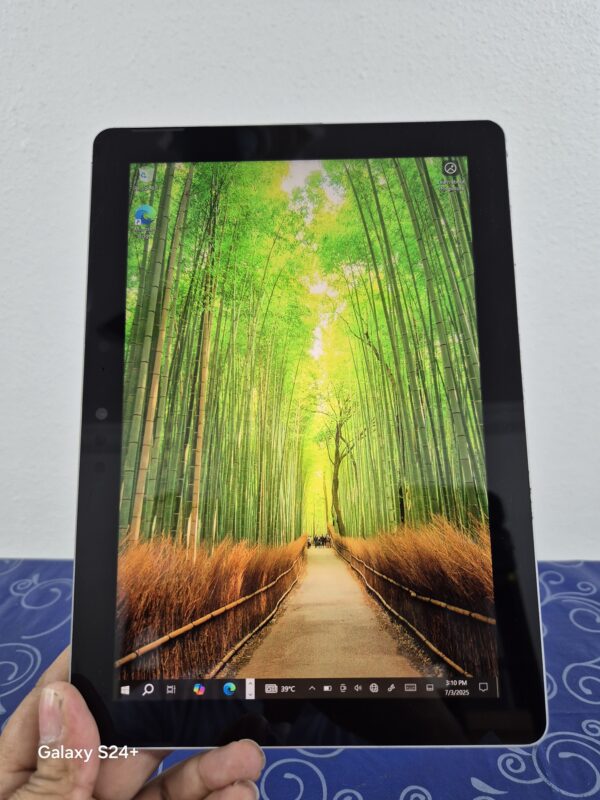 Microsoft Surface Go Intel Pentium Gold 8GB RAM 128GB SSD Display: 10.5" - Image 5