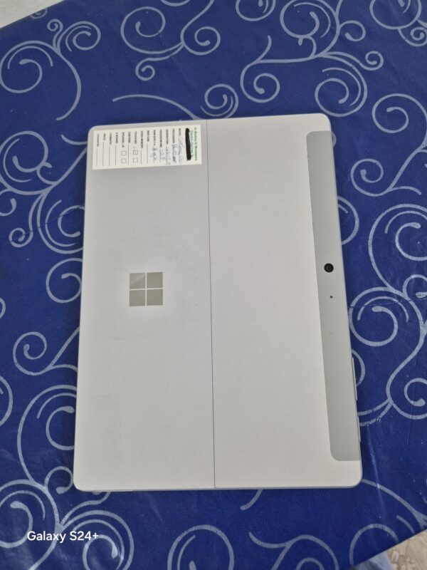 Microsoft Surface Go Intel Pentium Gold 8GB RAM 128GB SSD Display: 10.5" - Image 7