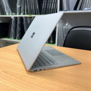 Microsoft Surface Laptop 3 – Core i7 10th Gen 16GB RAM 512GB SSD