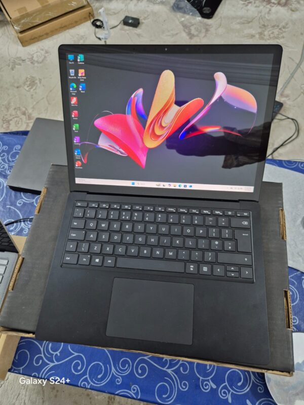 Microsoft Surface Laptop 5 (13.5″) Intel Core i7, 12th Gen 16GB RAM 256GB SSD - Image 7