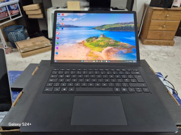 Microsoft Surface Laptop 5 (13.5″) Intel Core i7, 12th Gen 16GB RAM 256GB SSD - Image 4